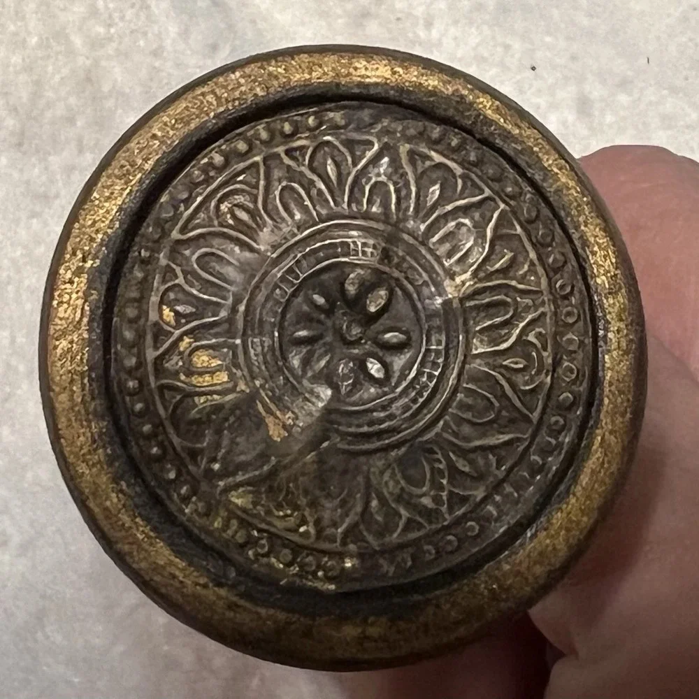 Pier 1 Knobs Bronze Color Cabinet Knobs Set of 7 Lightweight Wood Or Resin? 1.5